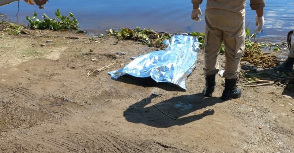 corpo encontrado em rio Paraguai