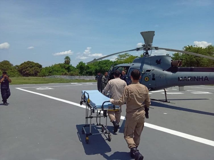 Helicóptero com indígenas cai em zona de mata no Acre, e todos sobrevivem